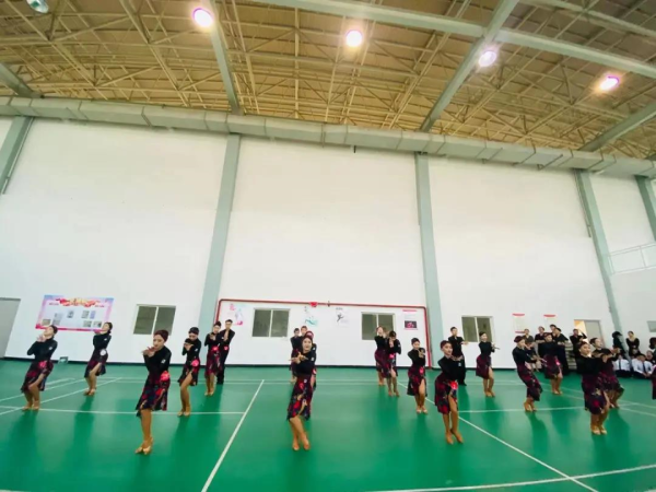 d.png 学院动态|bat365官方网站舞蹈专业课期末考试活动 第 11 张