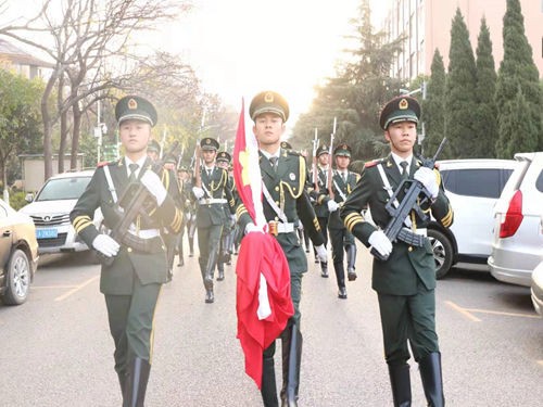 bat365官方网站医学院2021年元旦节升旗仪式 第 2 张 bat365官方网站医学院2021年元旦节升旗仪式 第 2 张