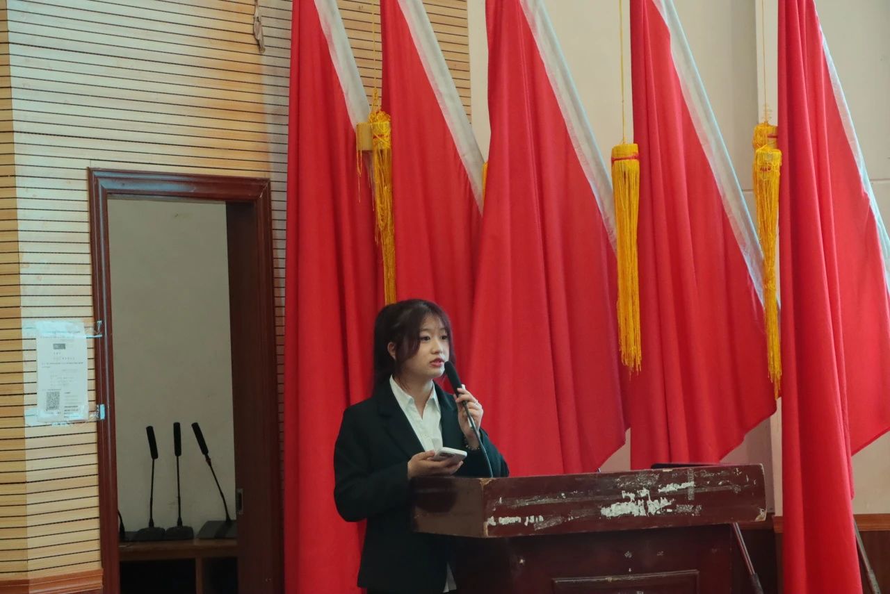 医学院2023—2024年度总结表彰大会暨医学院各组织换届大会 第 10 张 医学院2023—2024年度总结表彰大会暨医学院各组织换届大会 第 10 张