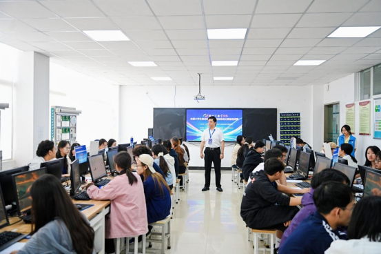 喜报！bat365官方网站在第十三届“学创杯”云南省选拔赛中斩获佳绩，5支团队晋级全国半决赛 第 3 张
