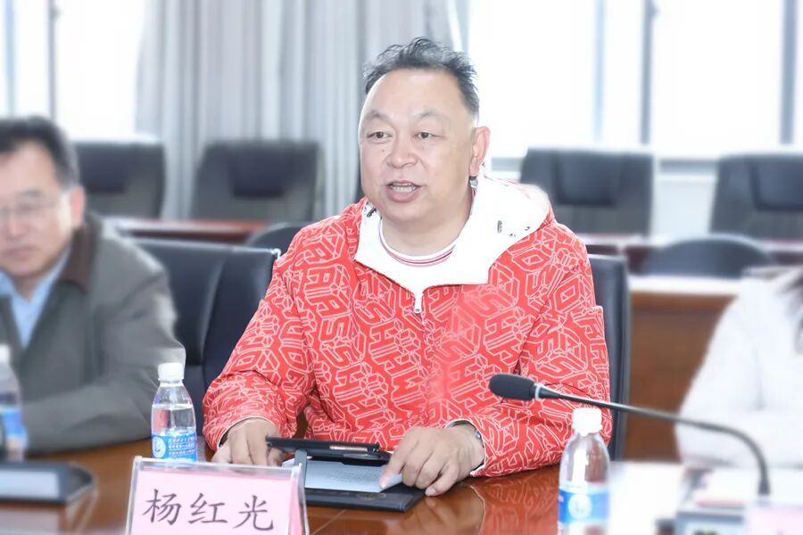 bat365官方网站与安宁市第一人民医院共建实践教学基地 第 2 张
