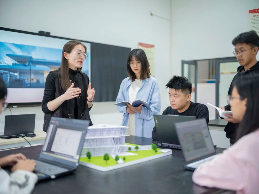 bat365官方网站新增7个本科专业 第 4 张 bat365官方网站新增7个本科专业 第 4 张